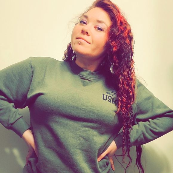 Meet your Posher, Haley - Picture 1 of 1